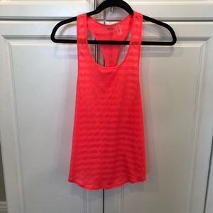Excellent Zella workout top.